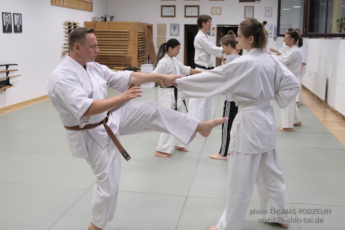 Ferienprogramm Sommer 2022 - Karate und Kobudo