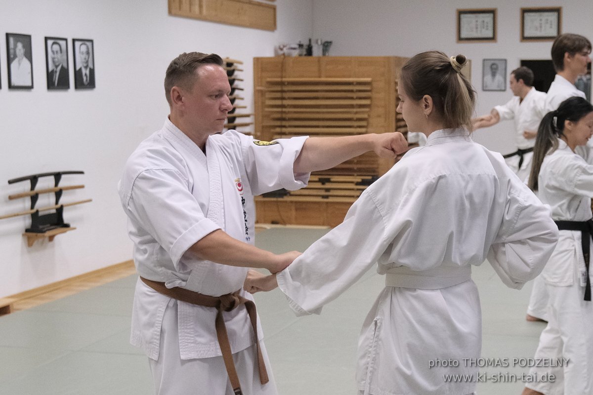 Ferienprogramm Sommer 2022 - Karate und Kobudo