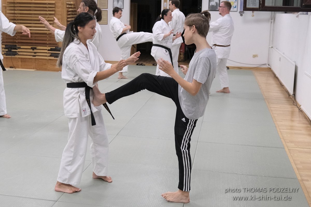 Ferienprogramm Sommer 2022 - Karate und Kobudo