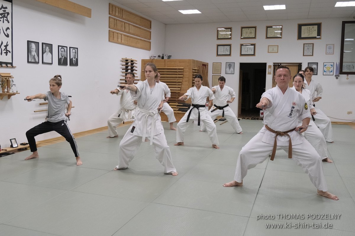 Ferienprogramm Sommer 2022 - Karate und Kobudo