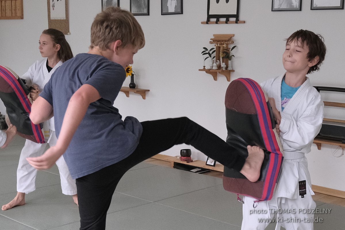 Ferienprogramm Sommer 2022 - Karatekids