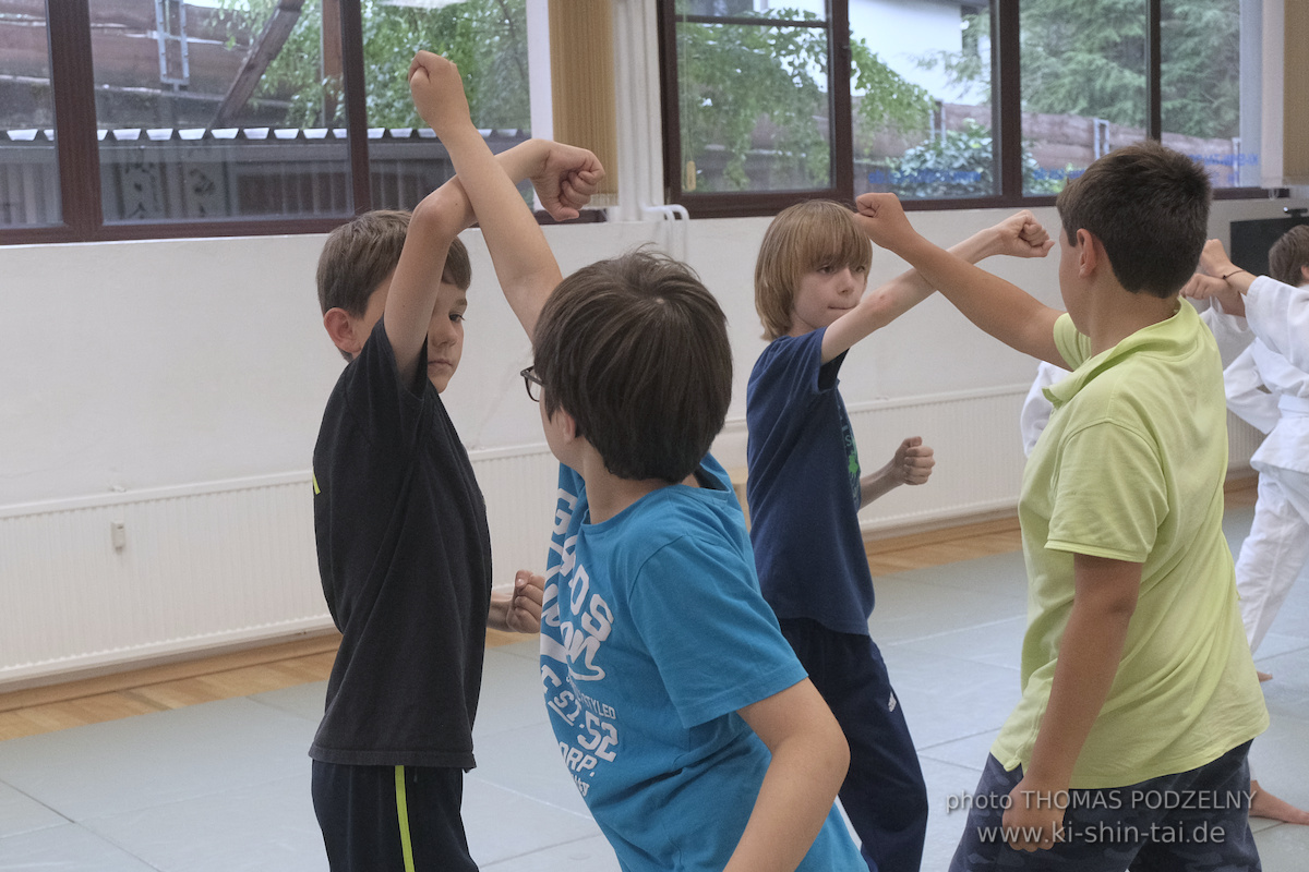 Ferienprogramm Sommer 2025 Karatekids