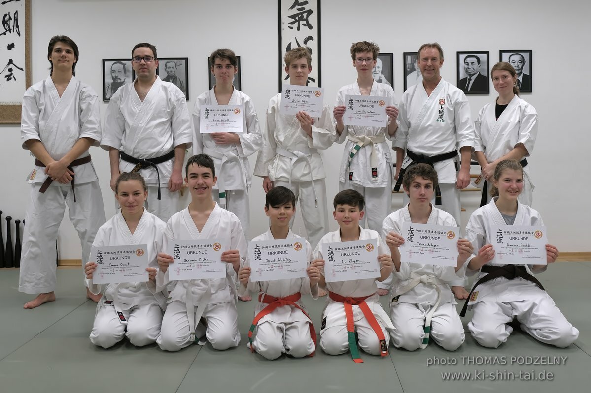 Mehr über den Artikel erfahren Karate und Kobudô Kyû Prüfungen 31.1.2020