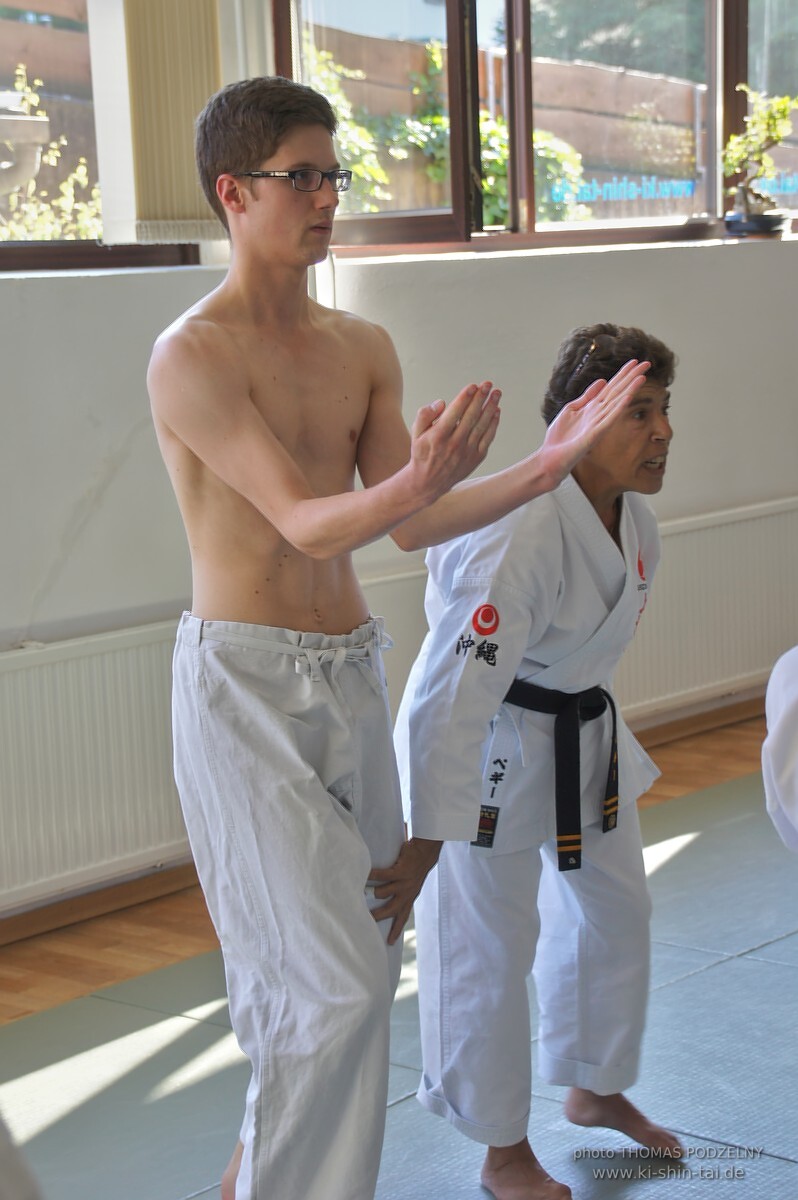 Uechiryu Karate Lehrgang mit Peggy Hess 7.Dan aus Florida/USA am 18.7.2016 