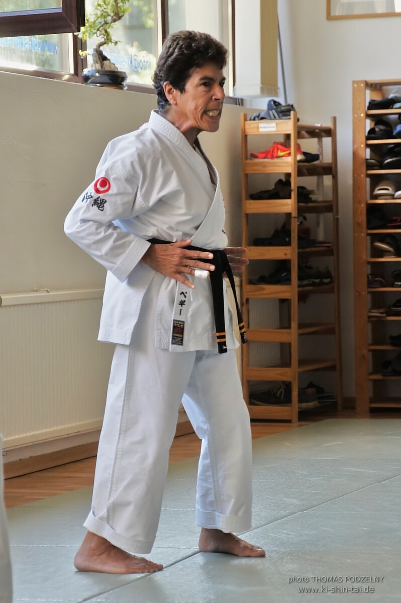 Uechiryu Karate Lehrgang mit Peggy Hess 7.Dan aus Florida/USA am 18.7.2016 