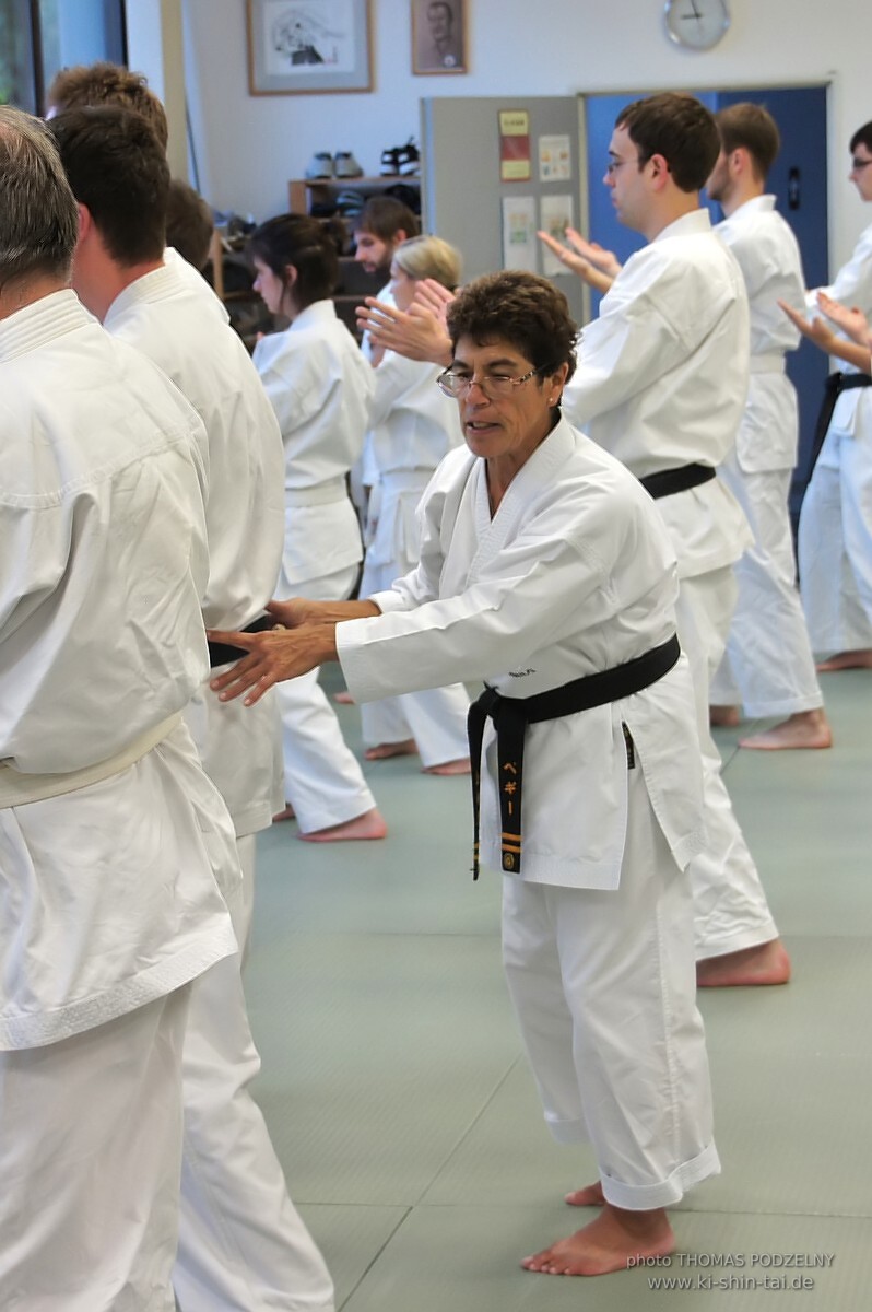Uechiryu Karate Lehrgang mit Peggy Hess 7.Dan aus Florida/USA am 18.7.2016 