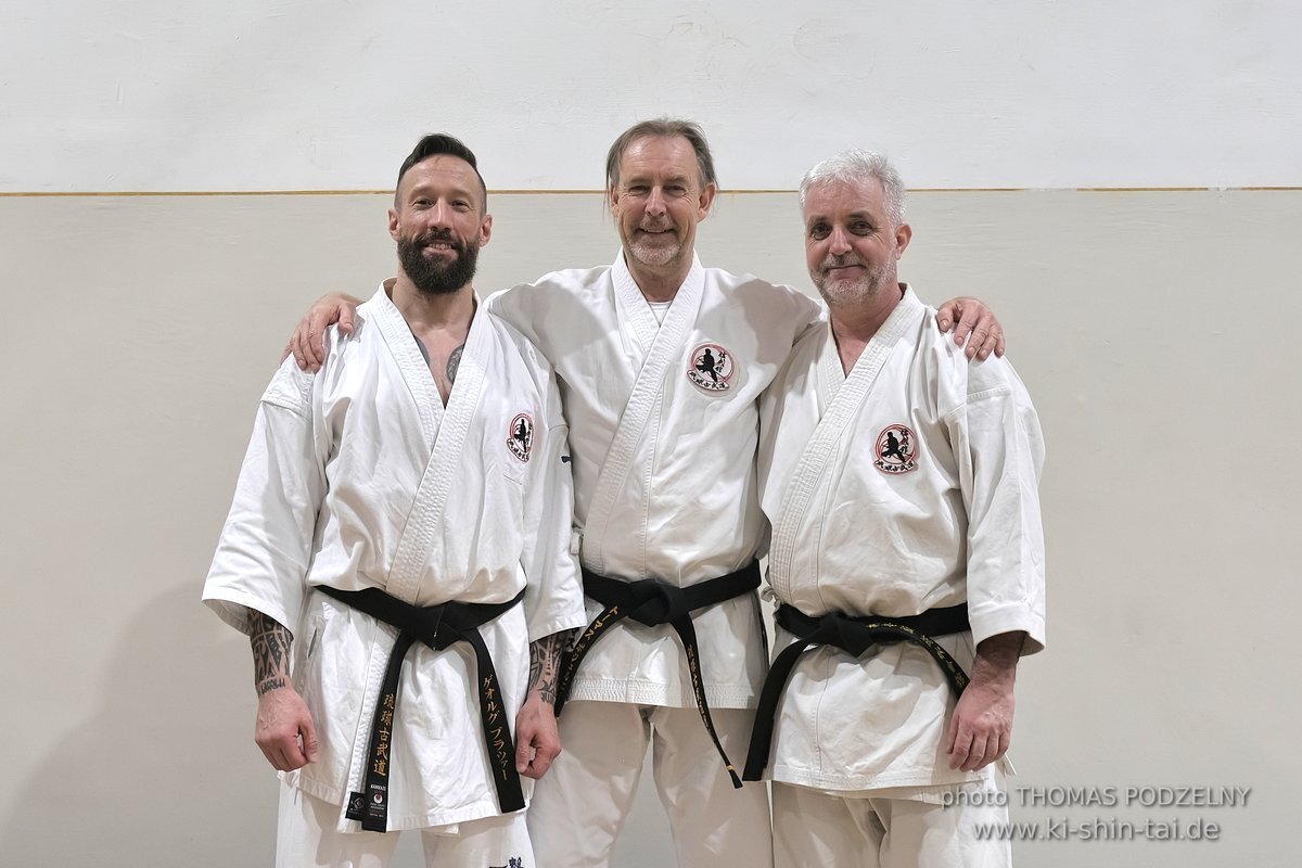 Inklusiver Ryukyu Kobudo Lehrgang mit Thomas Podzelny 6.Dan in Budapest 9.-11.2.2024