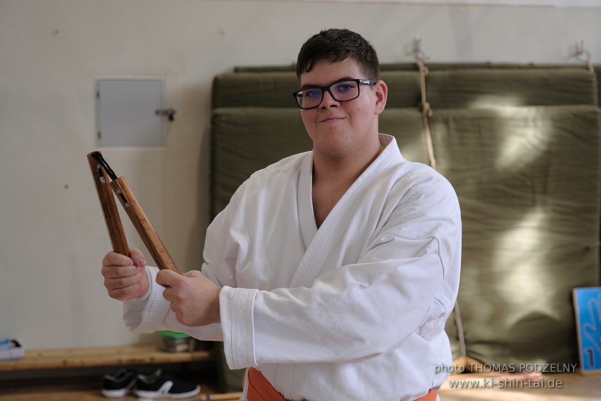 Inklusiver Ryukyu Kobudo Lehrgang mit Thomas Podzelny 6.Dan in Budapest 9.-11.2.2024