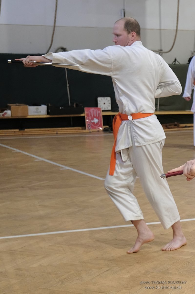 Inklusiver Ryukyu Kobudo Lehrgang mit Thomas Podzelny 6.Dan in Budapest 9.-11.2.2024