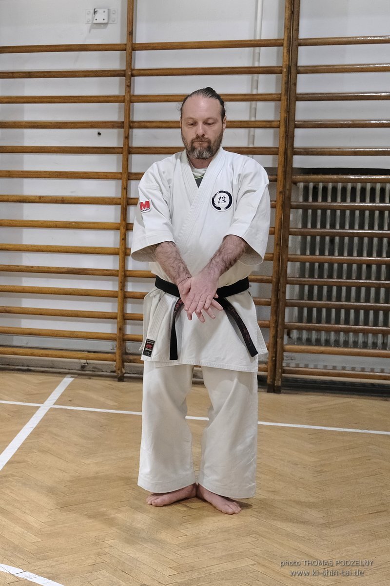 Inklusiver Ryukyu Kobudo Lehrgang mit Thomas Podzelny 6.Dan in Budapest 9.-11.2.2024