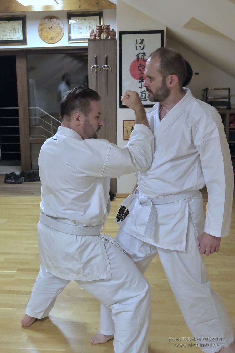 Ryûkyû Kobudô Seminar mit Thomas Podzelny 6.Dan in Krakau/Polen 6.-8.9.2024