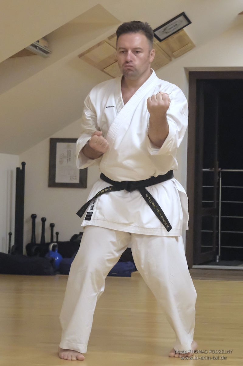 Ryûkyû Kobudô Lehrgang mit Thomas Podzelny 6.Dan in Krakau/Polen 12.-14.9.2025 