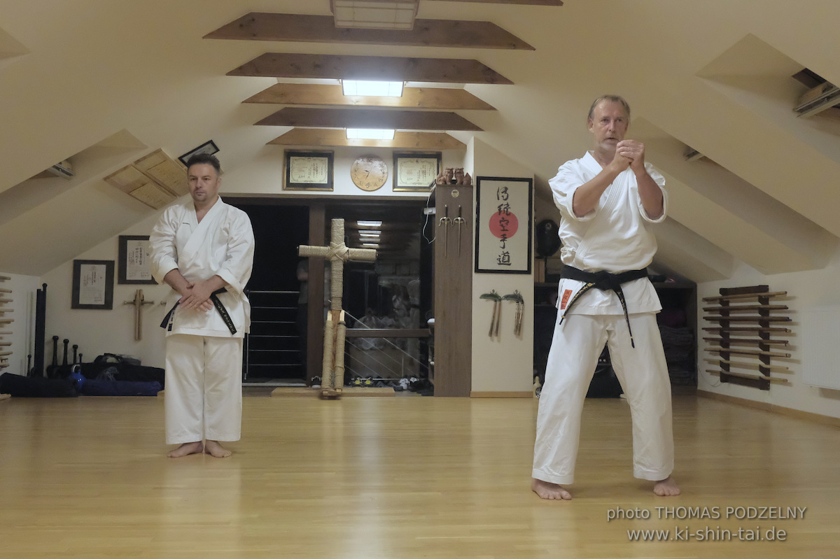 Ryûkyû Kobudô Lehrgang mit Thomas Podzelny 6.Dan in Krakau/Polen 12.-14.9.2025 