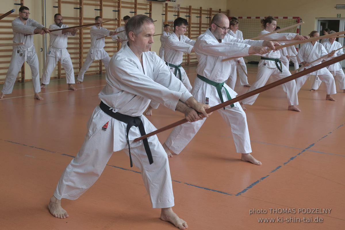 Ryûkyû Kobudô Lehrgang mit Thomas Podzelny 6.Dan in Krakau/Polen 12.-14.9.2025 