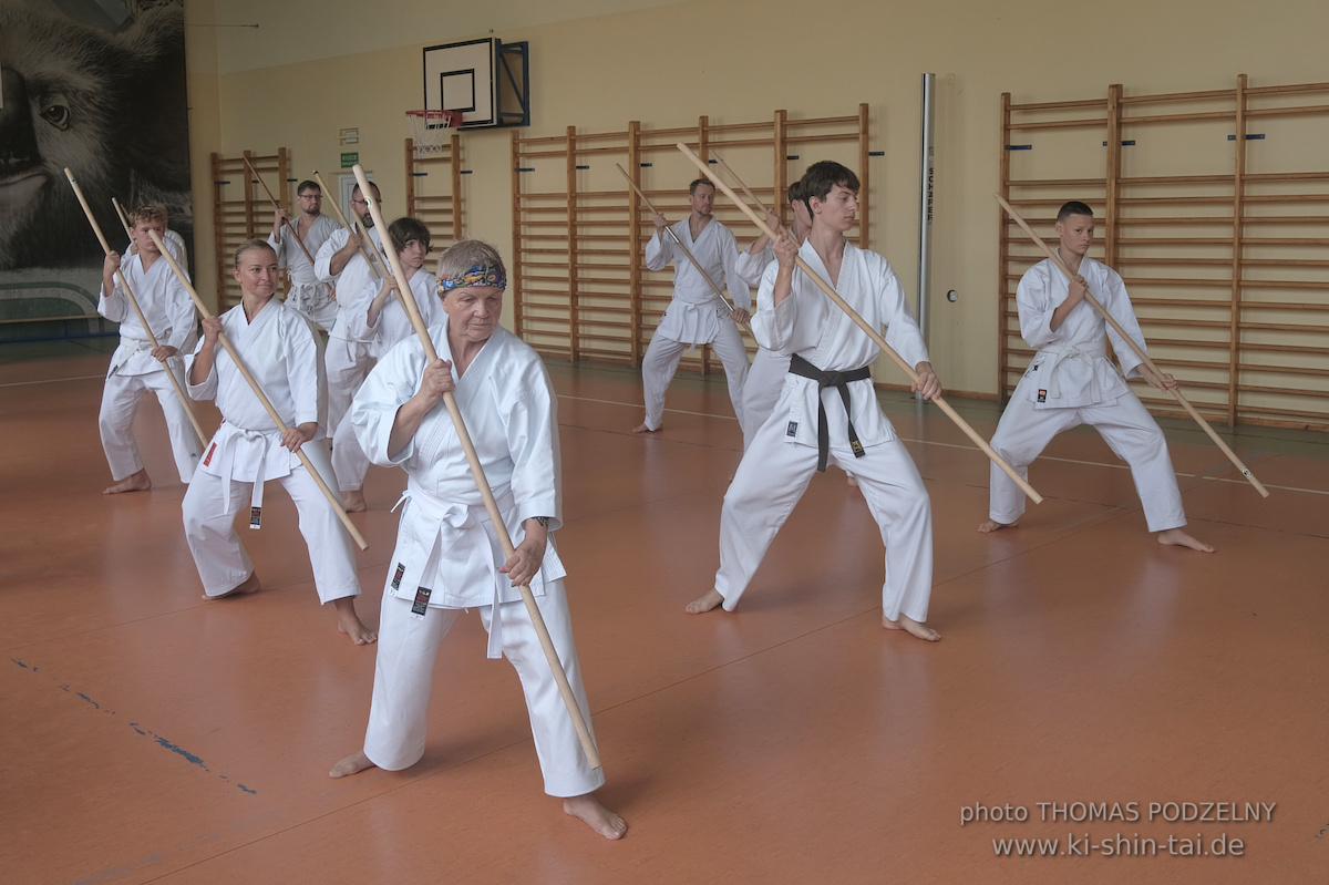 Ryûkyû Kobudô Lehrgang mit Thomas Podzelny 6.Dan in Krakau/Polen 12.-14.9.2025 