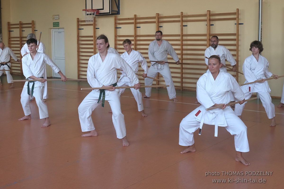 Ryûkyû Kobudô Lehrgang mit Thomas Podzelny 6.Dan in Krakau/Polen 12.-14.9.2025 