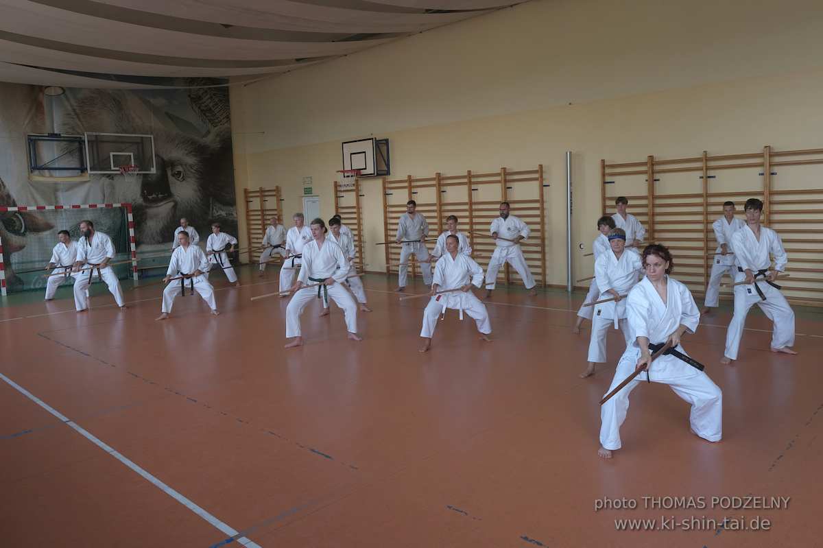Ryûkyû Kobudô Lehrgang mit Thomas Podzelny 6.Dan in Krakau/Polen 12.-14.9.2025 