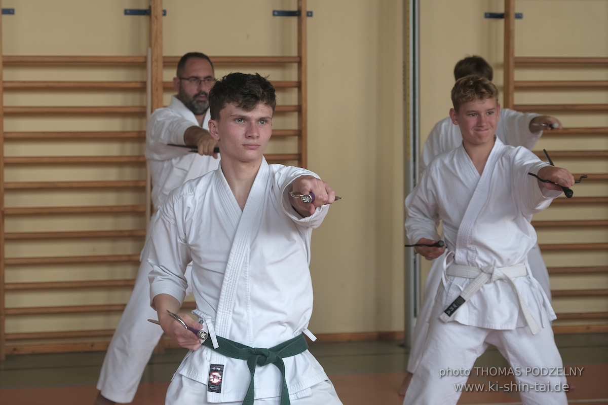 Ryûkyû Kobudô Lehrgang mit Thomas Podzelny 6.Dan in Krakau/Polen 12.-14.9.2025 