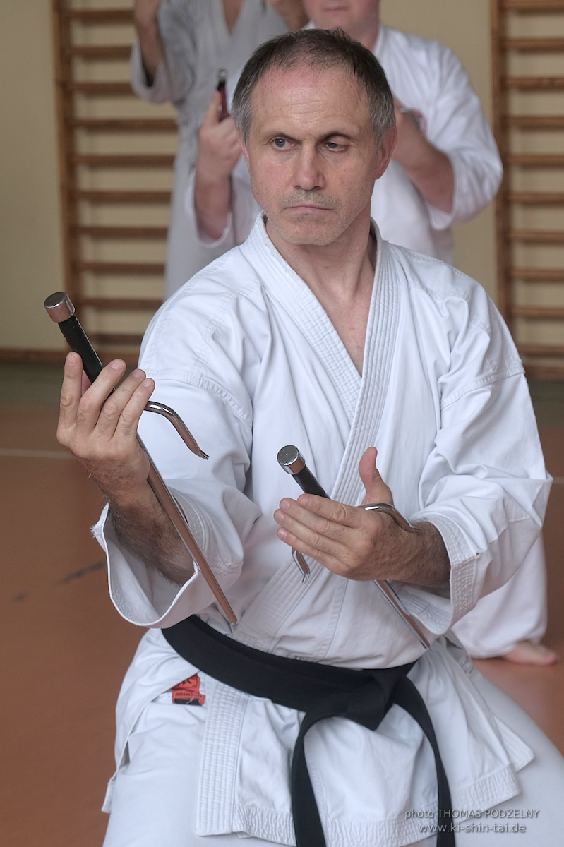 Ryûkyû Kobudô Lehrgang mit Thomas Podzelny 6.Dan in Krakau/Polen 12.-14.9.2025 
