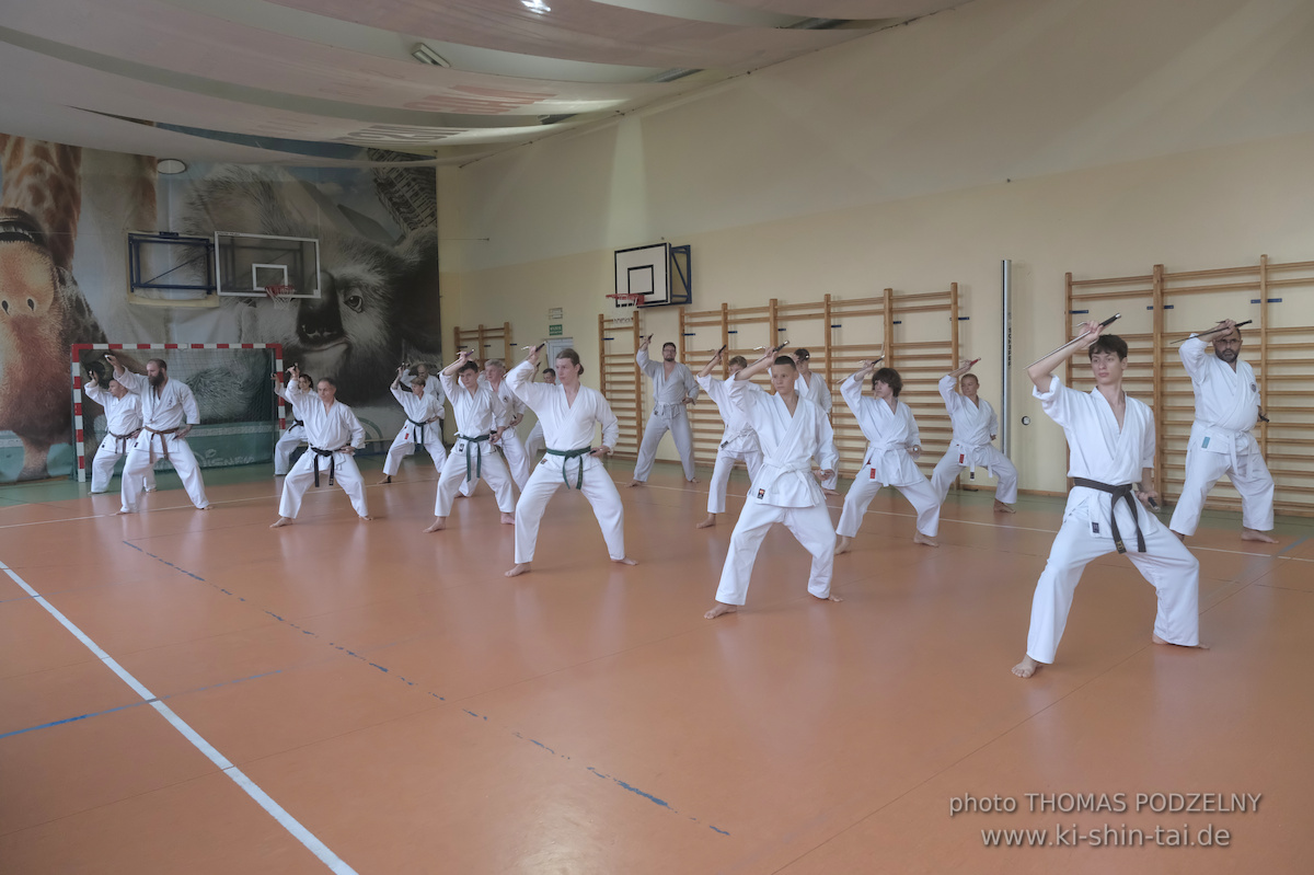 Ryûkyû Kobudô Lehrgang mit Thomas Podzelny 6.Dan in Krakau/Polen 12.-14.9.2025 