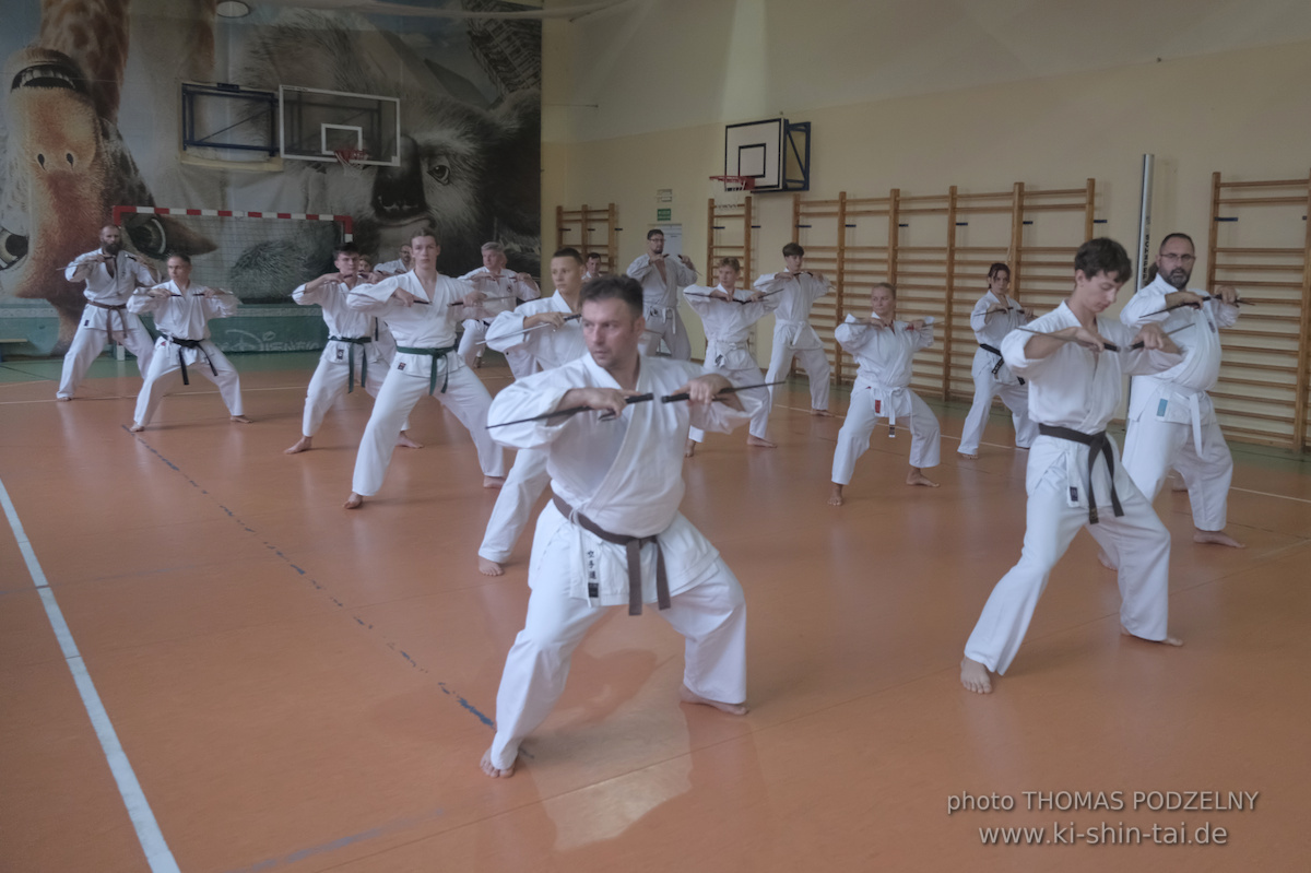 Ryûkyû Kobudô Lehrgang mit Thomas Podzelny 6.Dan in Krakau/Polen 12.-14.9.2025 