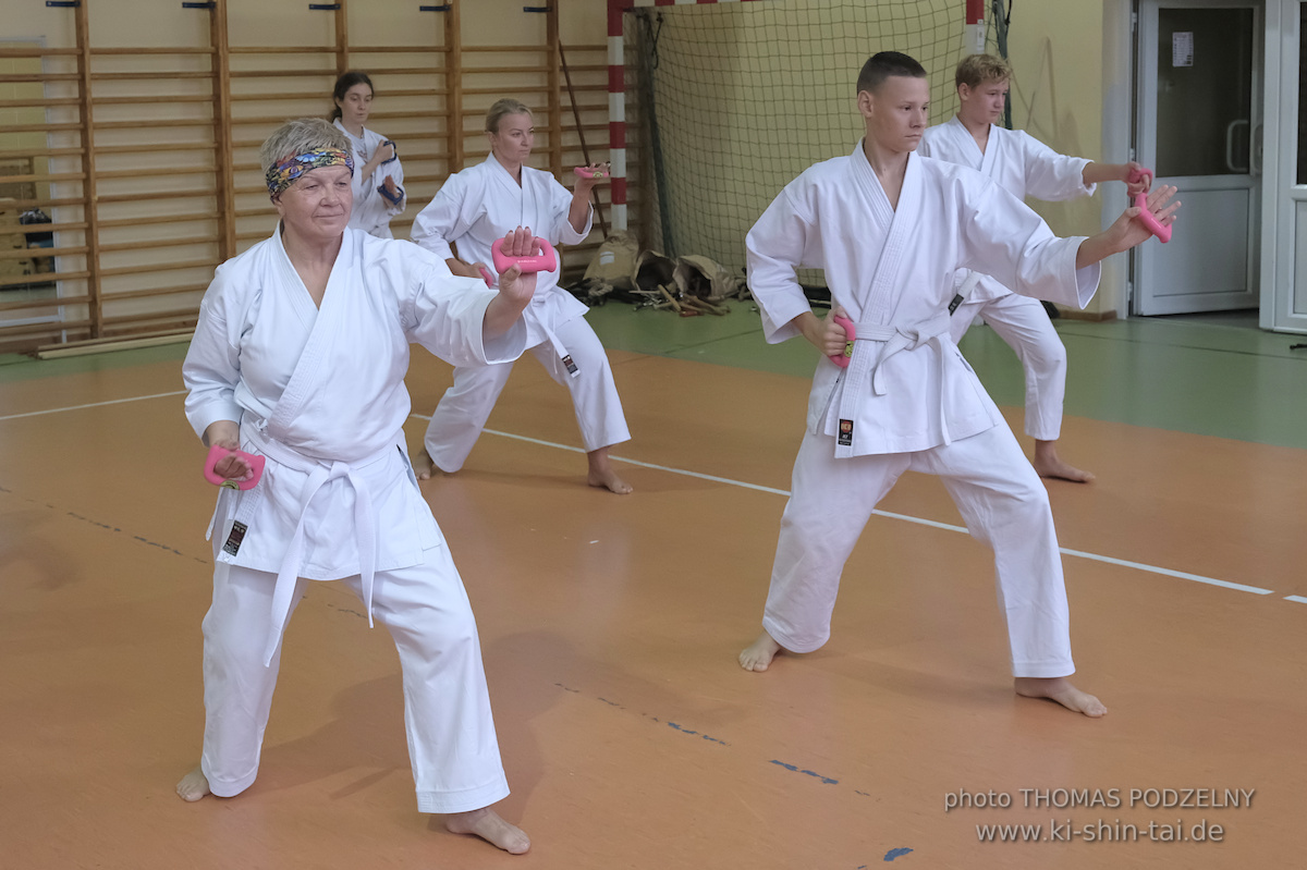 Ryûkyû Kobudô Lehrgang mit Thomas Podzelny 6.Dan in Krakau/Polen 12.-14.9.2025 