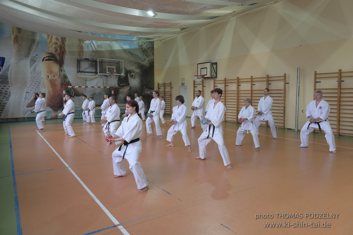 Ryûkyû Kobudô Lehrgang mit Thomas Podzelny 6.Dan in Krakau/Polen 12.-14.9.2025 