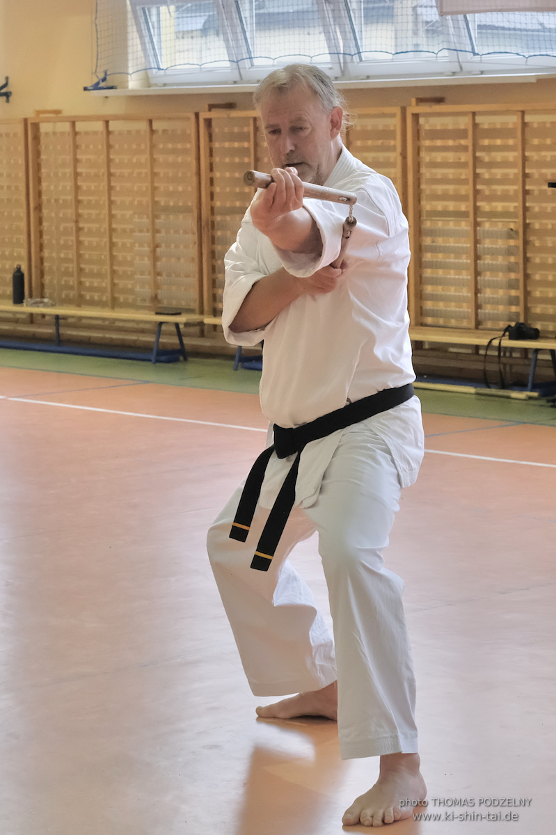 Ryûkyû Kobudô Lehrgang mit Thomas Podzelny 6.Dan in Krakau/Polen 12.-14.9.2025 