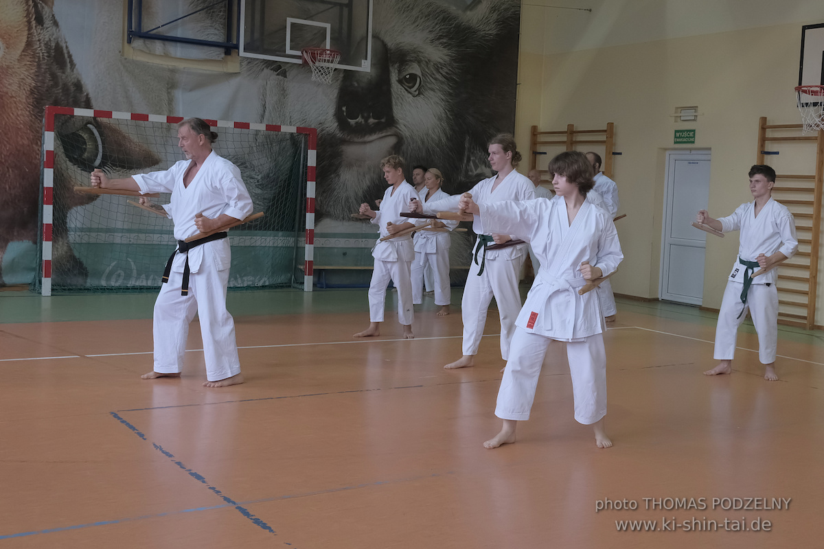 Ryûkyû Kobudô Lehrgang mit Thomas Podzelny 6.Dan in Krakau/Polen 12.-14.9.2025 