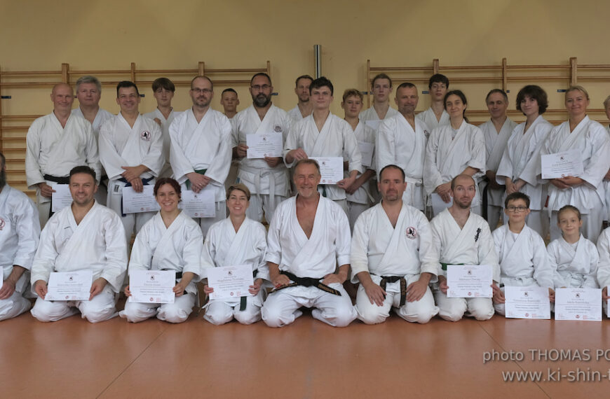 Ryûkyû Kobudô Lehrgang mit Thomas Podzelny 6.Dan in Krakau/Polen 12.-14.9.2025