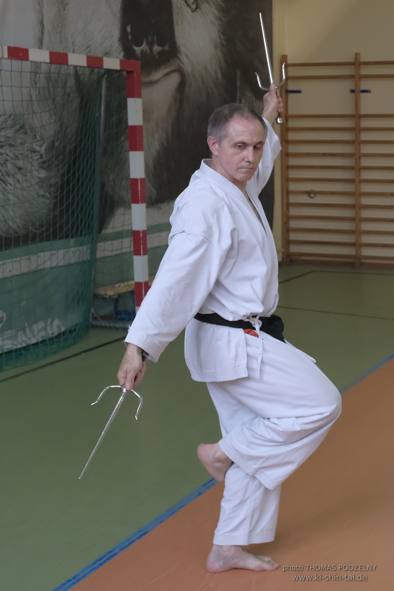 Ryûkyû Kobudô Lehrgang mit Thomas Podzelny 6.Dan in Krakau/Polen 12.-14.9.2025 