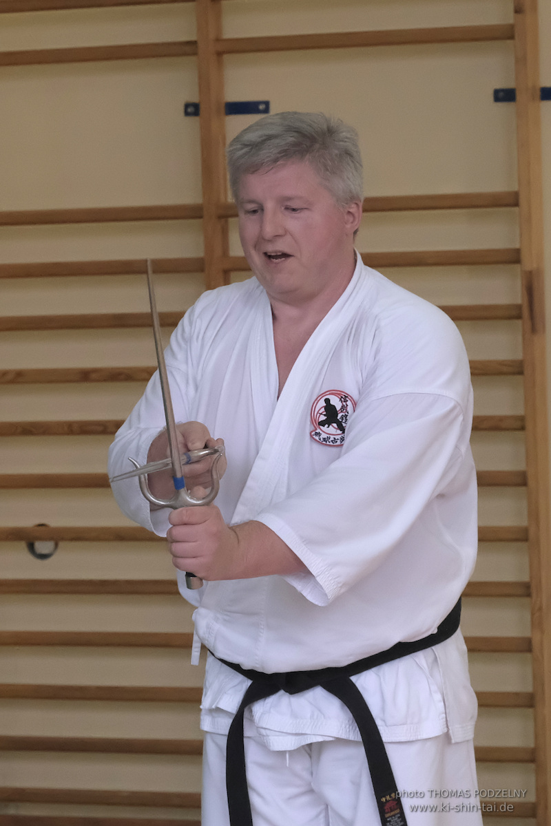 Ryûkyû Kobudô Lehrgang mit Thomas Podzelny 6.Dan in Krakau/Polen 12.-14.9.2025 