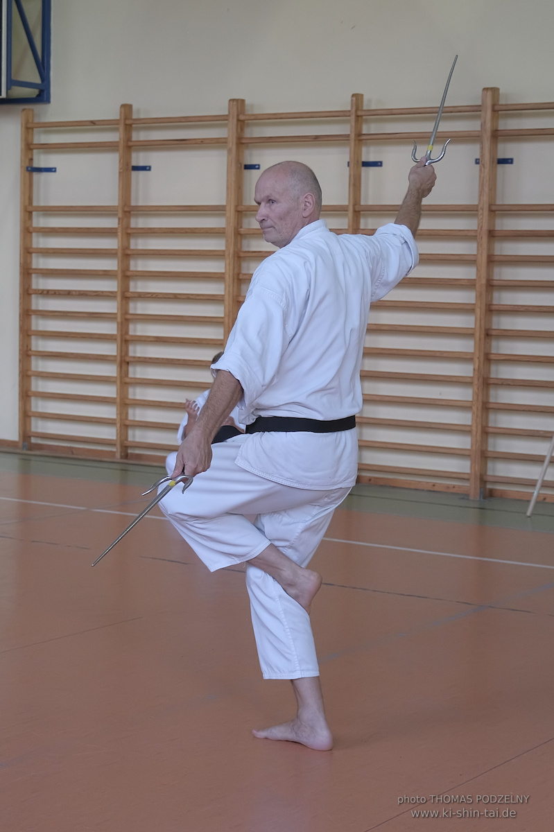 Ryûkyû Kobudô Lehrgang mit Thomas Podzelny 6.Dan in Krakau/Polen 12.-14.9.2025 
