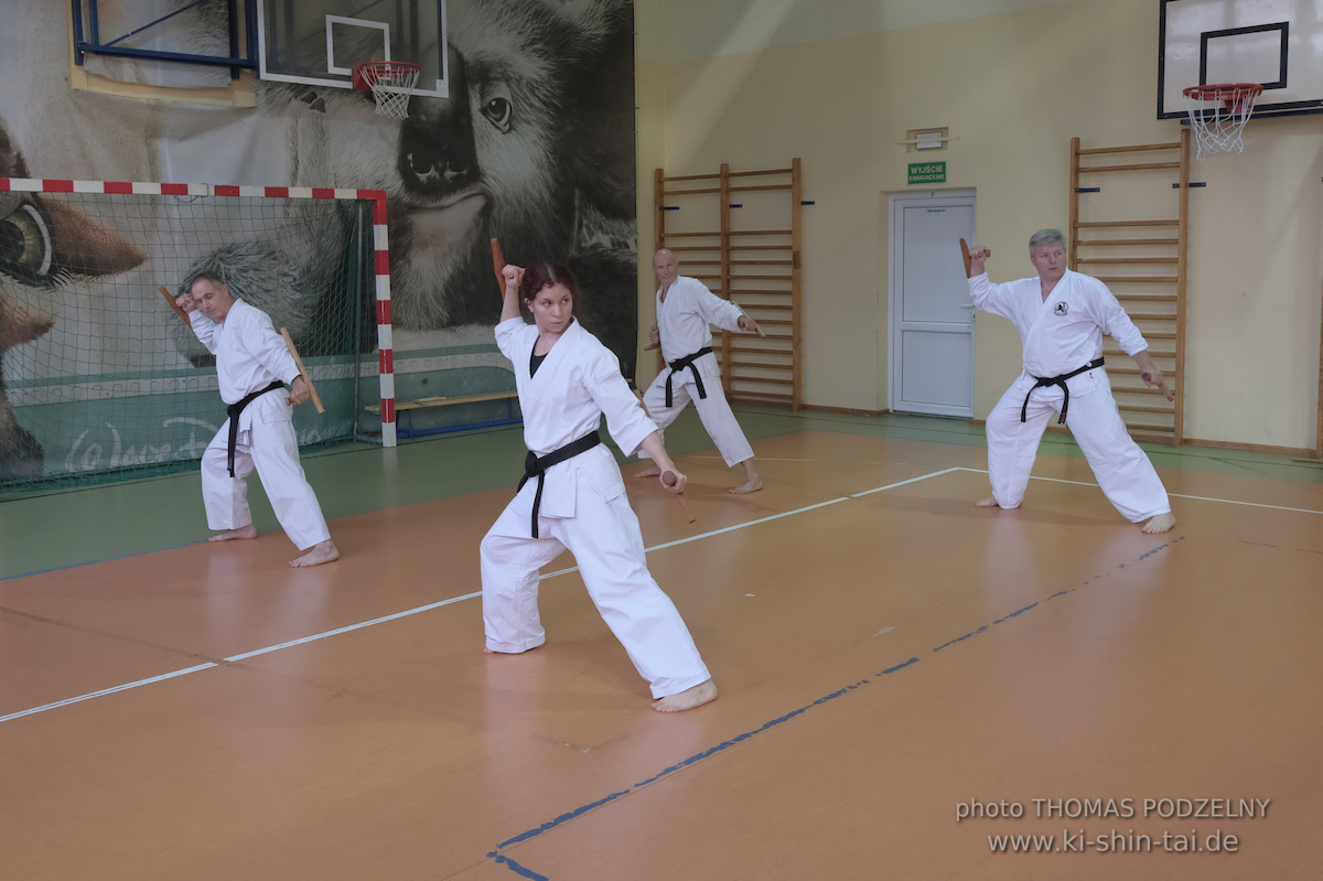 Ryûkyû Kobudô Lehrgang mit Thomas Podzelny 6.Dan in Krakau/Polen 12.-14.9.2025 