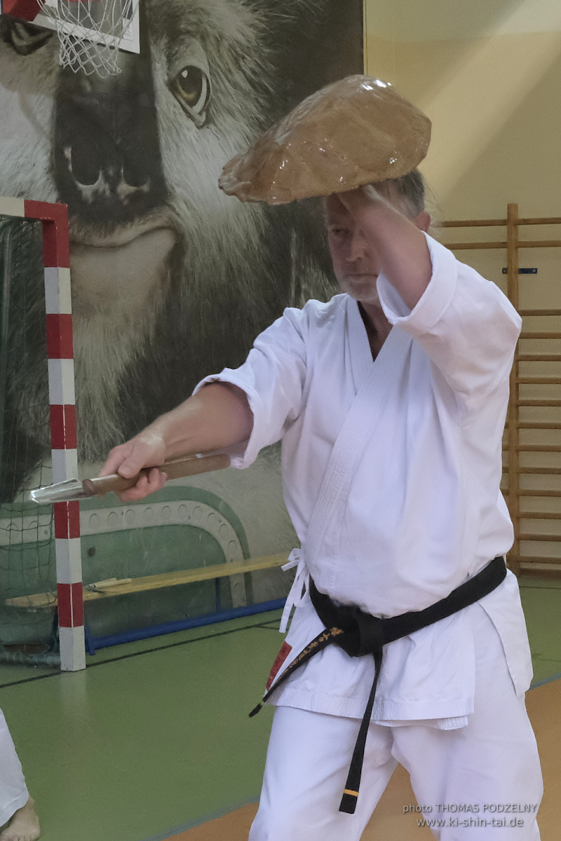 Ryûkyû Kobudô Lehrgang mit Thomas Podzelny 6.Dan in Krakau/Polen 12.-14.9.2025 
