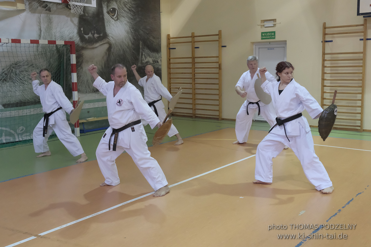 Ryûkyû Kobudô Lehrgang mit Thomas Podzelny 6.Dan in Krakau/Polen 12.-14.9.2025 