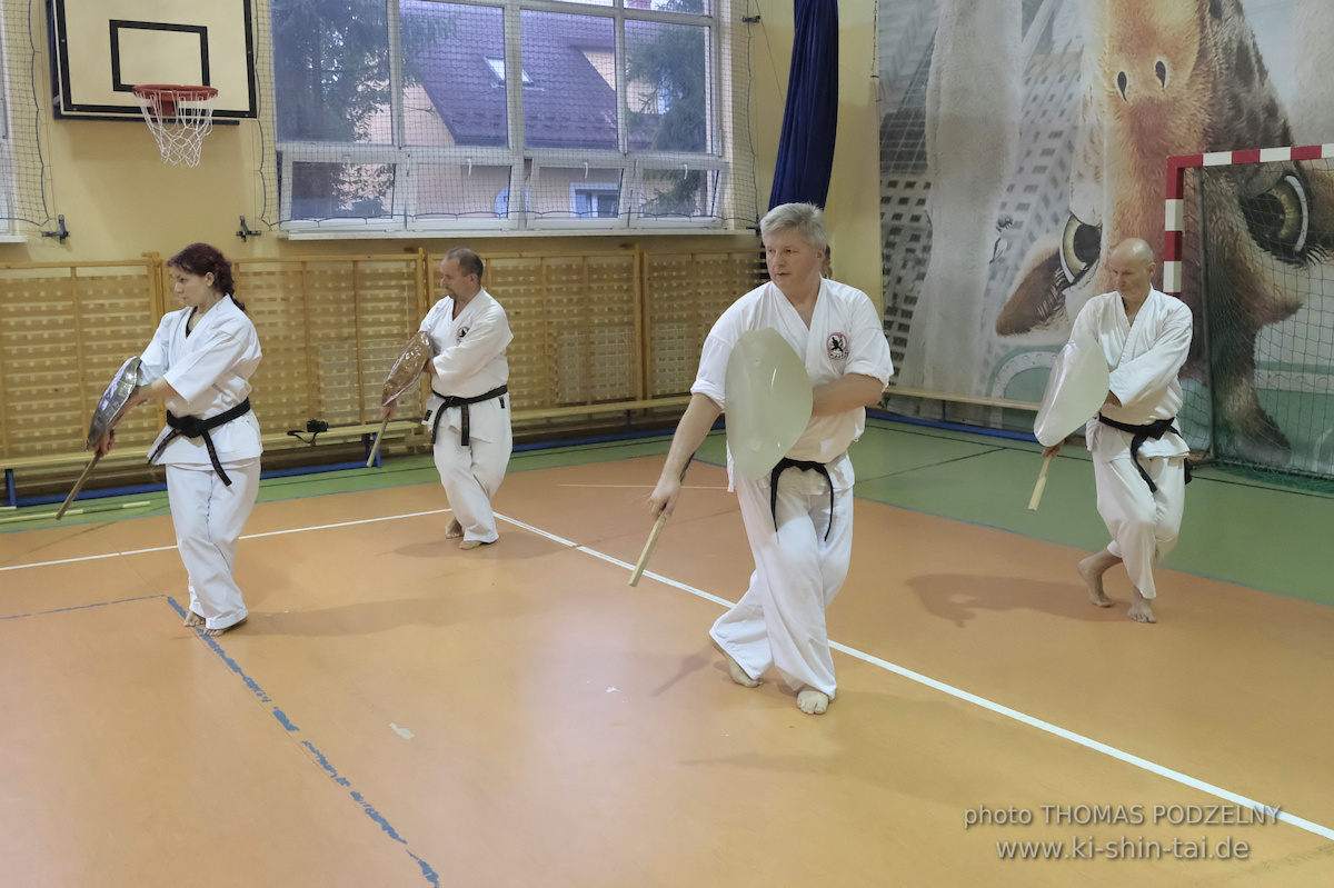 Ryûkyû Kobudô Lehrgang mit Thomas Podzelny 6.Dan in Krakau/Polen 12.-14.9.2025 