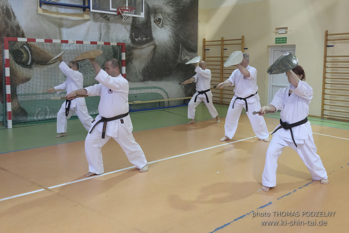 Ryûkyû Kobudô Lehrgang mit Thomas Podzelny 6.Dan in Krakau/Polen 12.-14.9.2025 