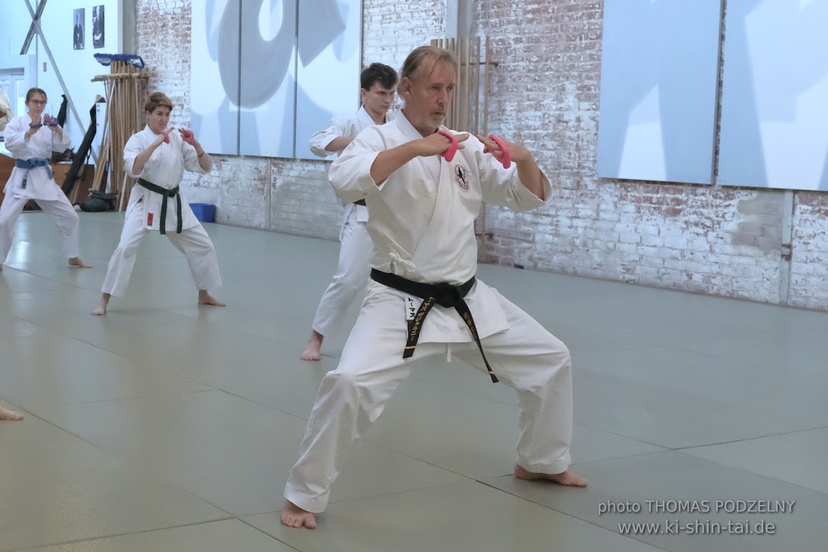Ryûkyû Kobudô Lehrgang mit Thomas Podzelny 6.Dan in Lüneburg 3.-5.10.2025 
