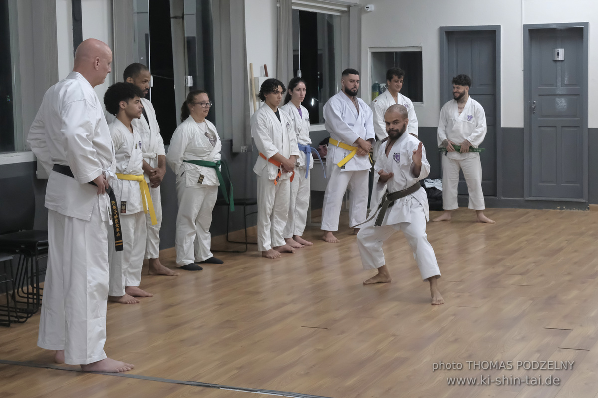 Ryûkyû Kobudô Lehrgang mit Thomas Podzelny in Petropolis/Brasilien 22./23.11.2025