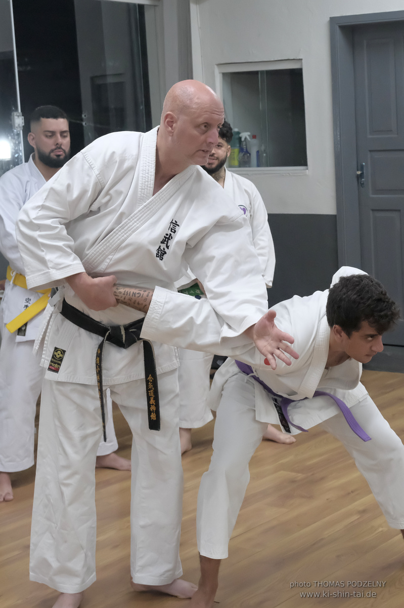 Ryûkyû Kobudô Lehrgang mit Thomas Podzelny in Petropolis/Brasilien 22./23.11.2025