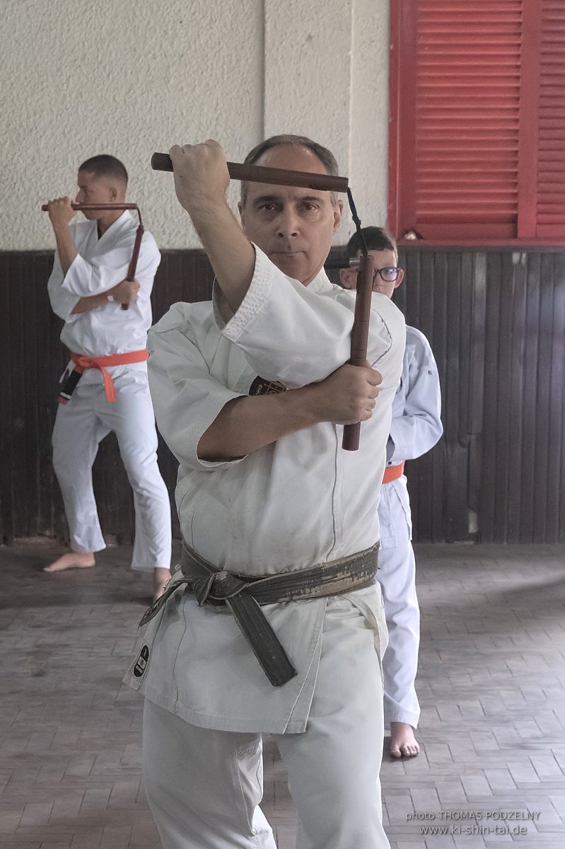 Ryûkyû Kobudô Lehrgang mit Thomas Podzelny in Petropolis/Brasilien 22./23.11.2025