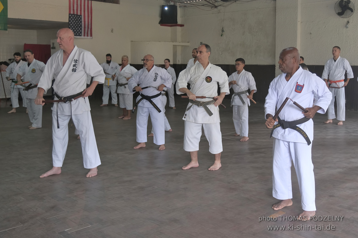 Ryûkyû Kobudô Lehrgang mit Thomas Podzelny in Petropolis/Brasilien 22./23.11.2025