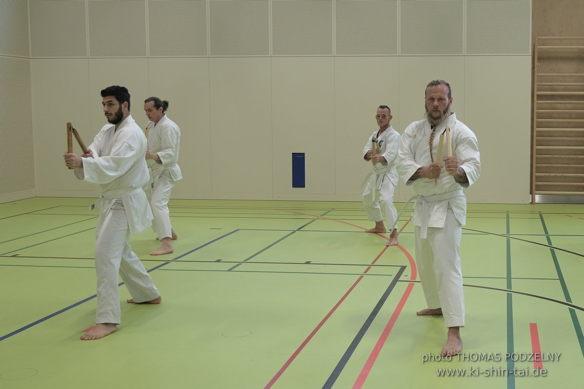 Ryukyu Kobudo Seminar - Thomas Podzelny Renshi 6th Dan - Schwechat (Wien) 17.-19.2.2023