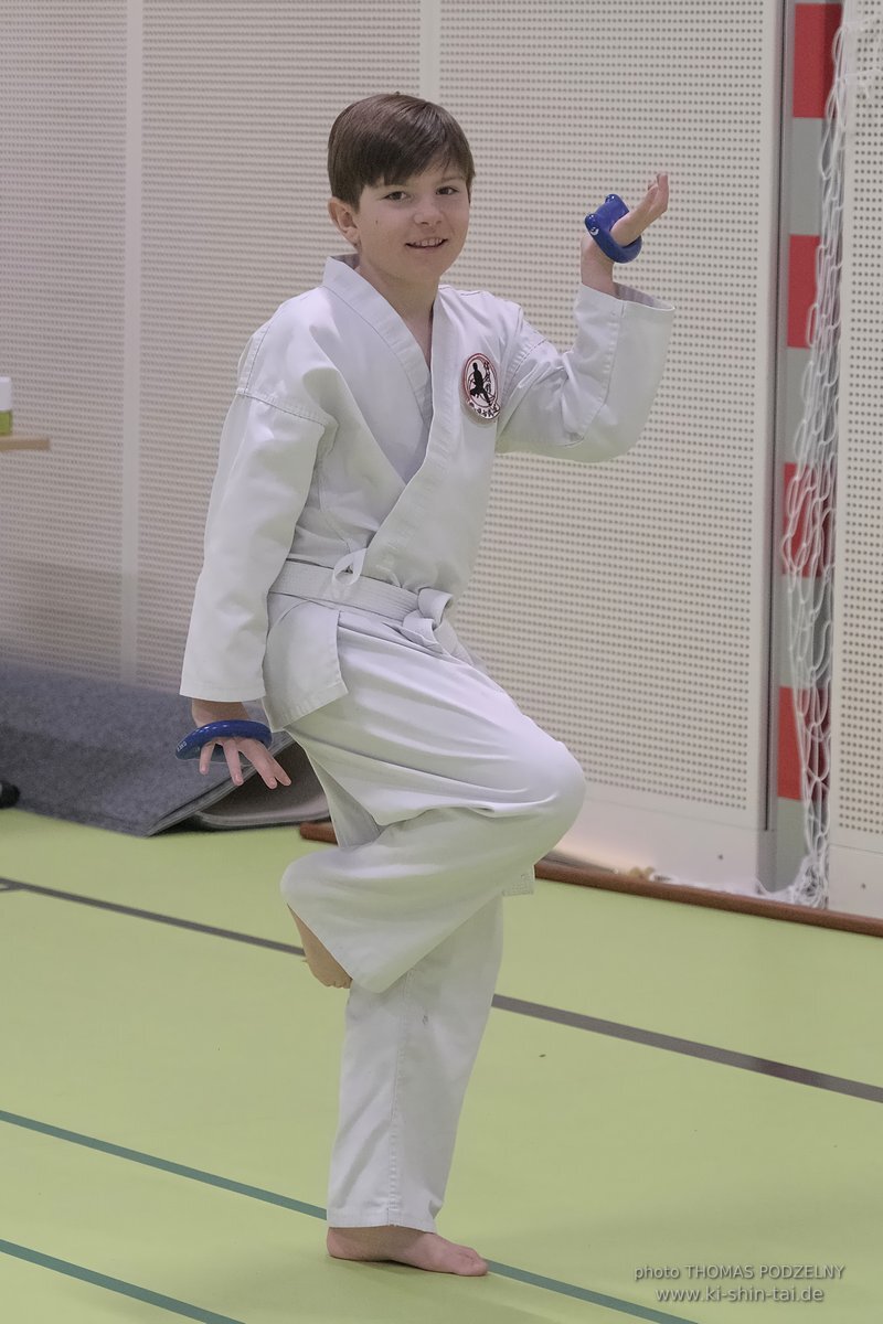 Ryukyu Kobudo Seminar - Thomas Podzelny Renshi 6th Dan - Schwechat (Wien) 17.-19.2.2023