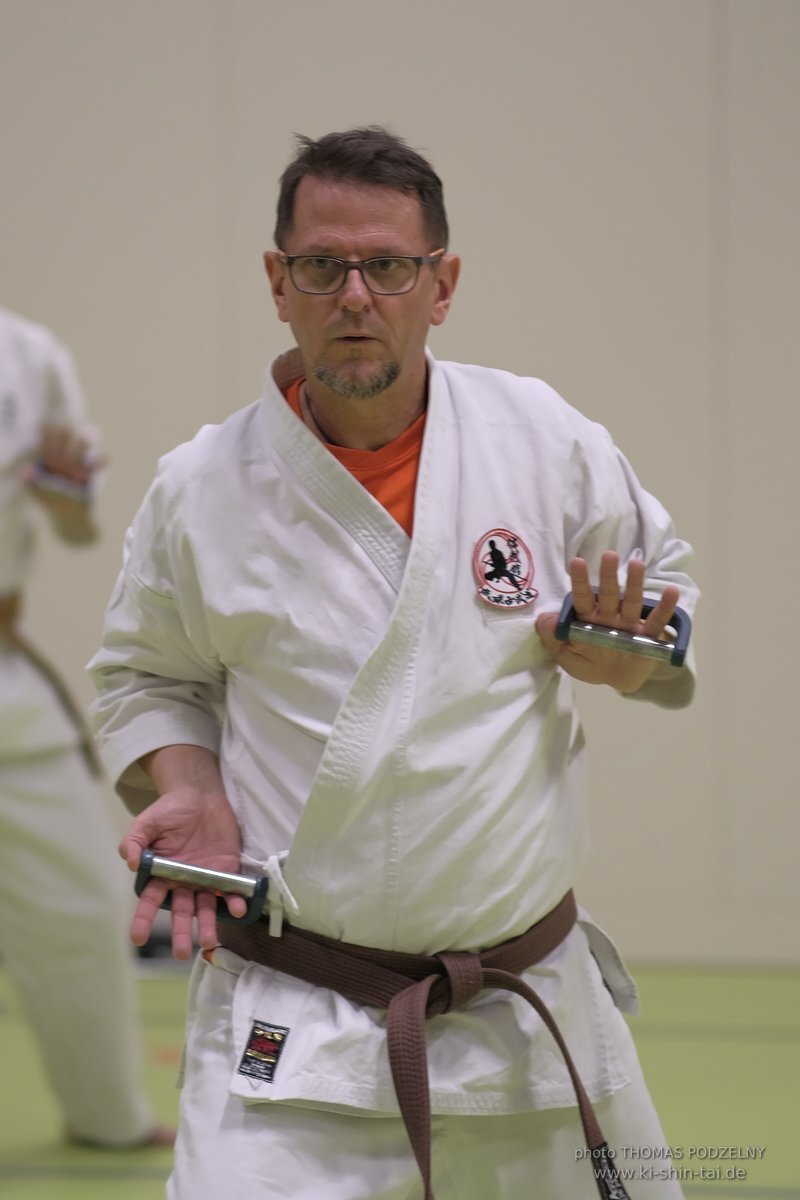 Ryukyu Kobudo Seminar - Thomas Podzelny Renshi 6th Dan - Schwechat (Wien) 17.-19.2.2023