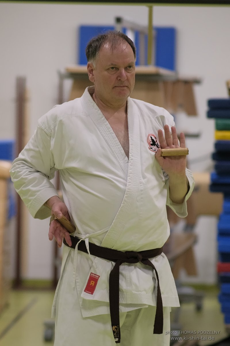 Ryukyu Kobudo Seminar - Thomas Podzelny Renshi 6th Dan - Schwechat (Wien) 17.-19.2.2023