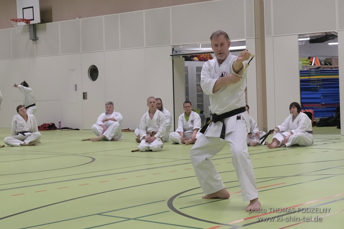 Ryukyu Kobudo Seminar - Thomas Podzelny Renshi 6th Dan - Schwechat (Wien) 17.-19.2.2023