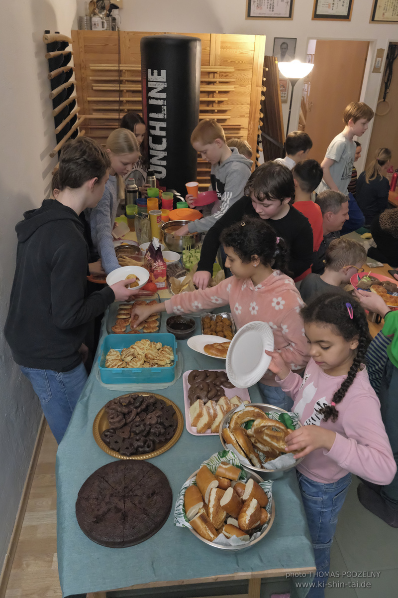 Weihnachtsfeier der Budo-, Aikido- und Karatekids 12.12.2025