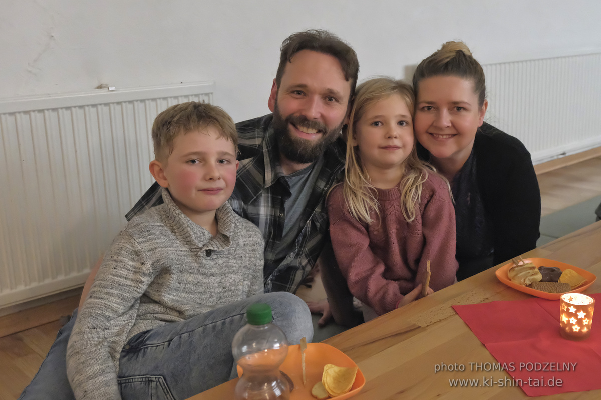 Weihnachtsfeier der Budo-, Aikido- und Karatekids 12.12.2025